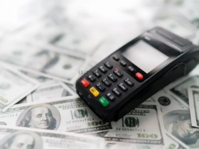 免费POS机用了就上当(揭秘免费POS机内幕)