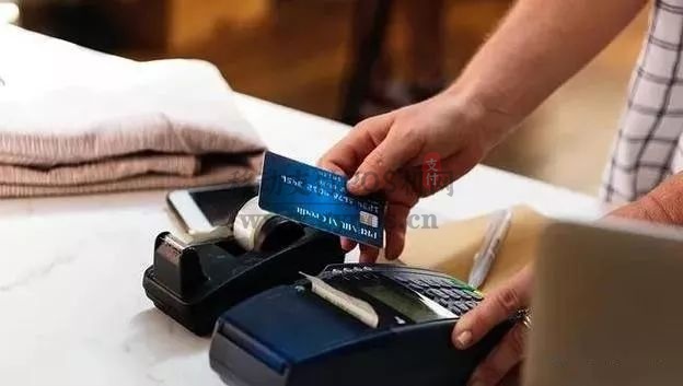 传统POS机刷信用卡被限制,但是无卡支付正常消费？
